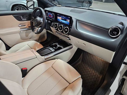 Certified 2026 Mercedes-Benz GLA 250 4MATIC image 12