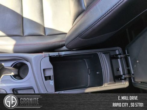 Used 2024 Dodge Durango GT AWD/4WD image 27