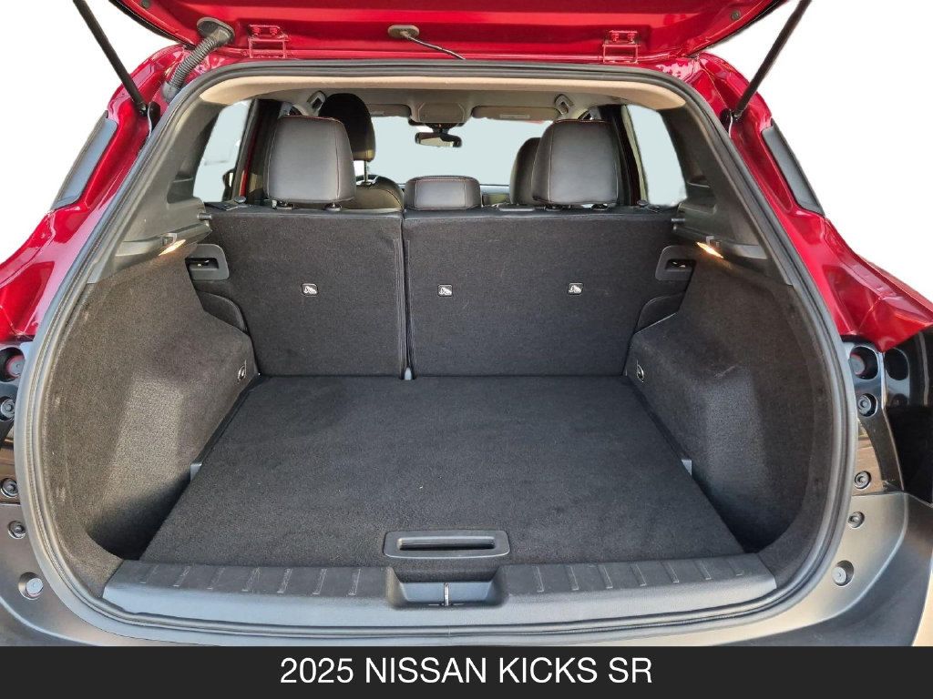 Certified 2025 Nissan Kicks SR FWD image 23