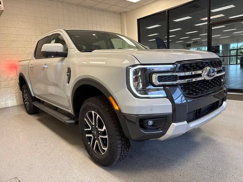 New 2026 Ford Ranger Lariat w/ FX4 Off-Road Package AWD/4WD image 7