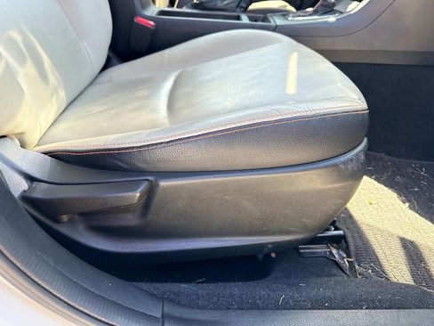 Used 2017 Subaru Crosstrek 2.0i Limited AWD/4WD image 18