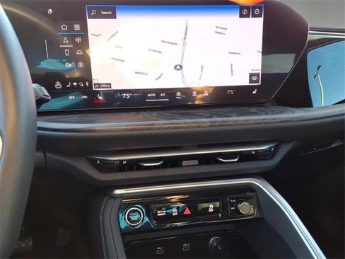 Used 2025 Audi Q5 Premium Plus w/ Premium Plus image 15