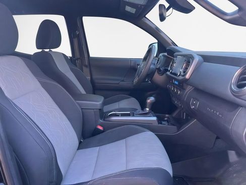 Used 2023 Toyota Tacoma TRD Sport w/ Advanced Technology Package image 22