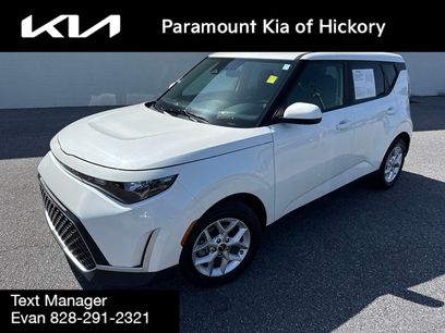 Used 2024 Kia Soul LX w/ Option Group 015