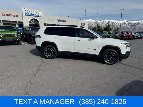 New 2026 Jeep Cherokee Laredo image 3