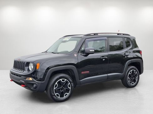 Used 2016 Jeep Renegade Trailhawk w/ Cold Weather Group image 1