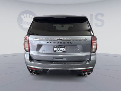 Used 2021 Chevrolet Suburban Premier image 5