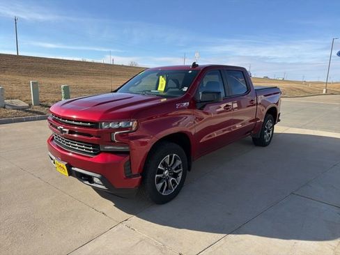 Used 2022 Chevrolet Silverado 1500 RST image 7