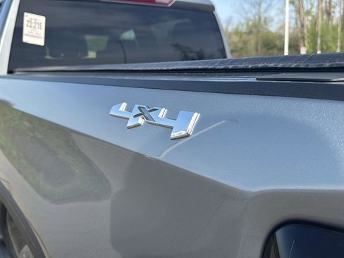 Used 2023 GMC Sierra 1500 Elevation AWD/4WD image 4