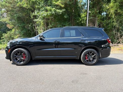 Used 2023 Dodge Durango R/T RWD image 2