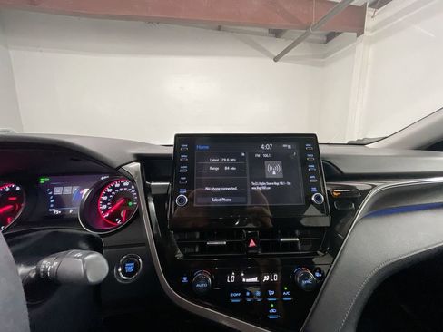 Used 2023 Toyota Camry XSE image 13