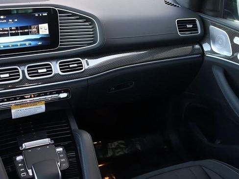 New 2026 Mercedes-Benz GLE 63 AMG S image 34
