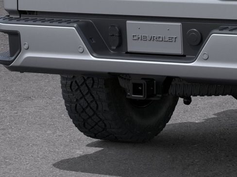 New 2026 Chevrolet Silverado 2500 ZR2 AWD/4WD image 38