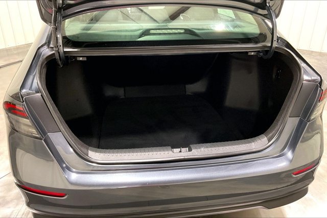 Used 2024 Honda Accord EX image 38