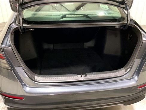 Used 2024 Honda Accord EX image 38