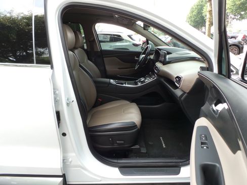 Used 2022 Hyundai Santa Fe Limited FWD image 40
