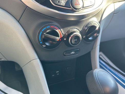 Used 2016 Hyundai Accent SE image 25