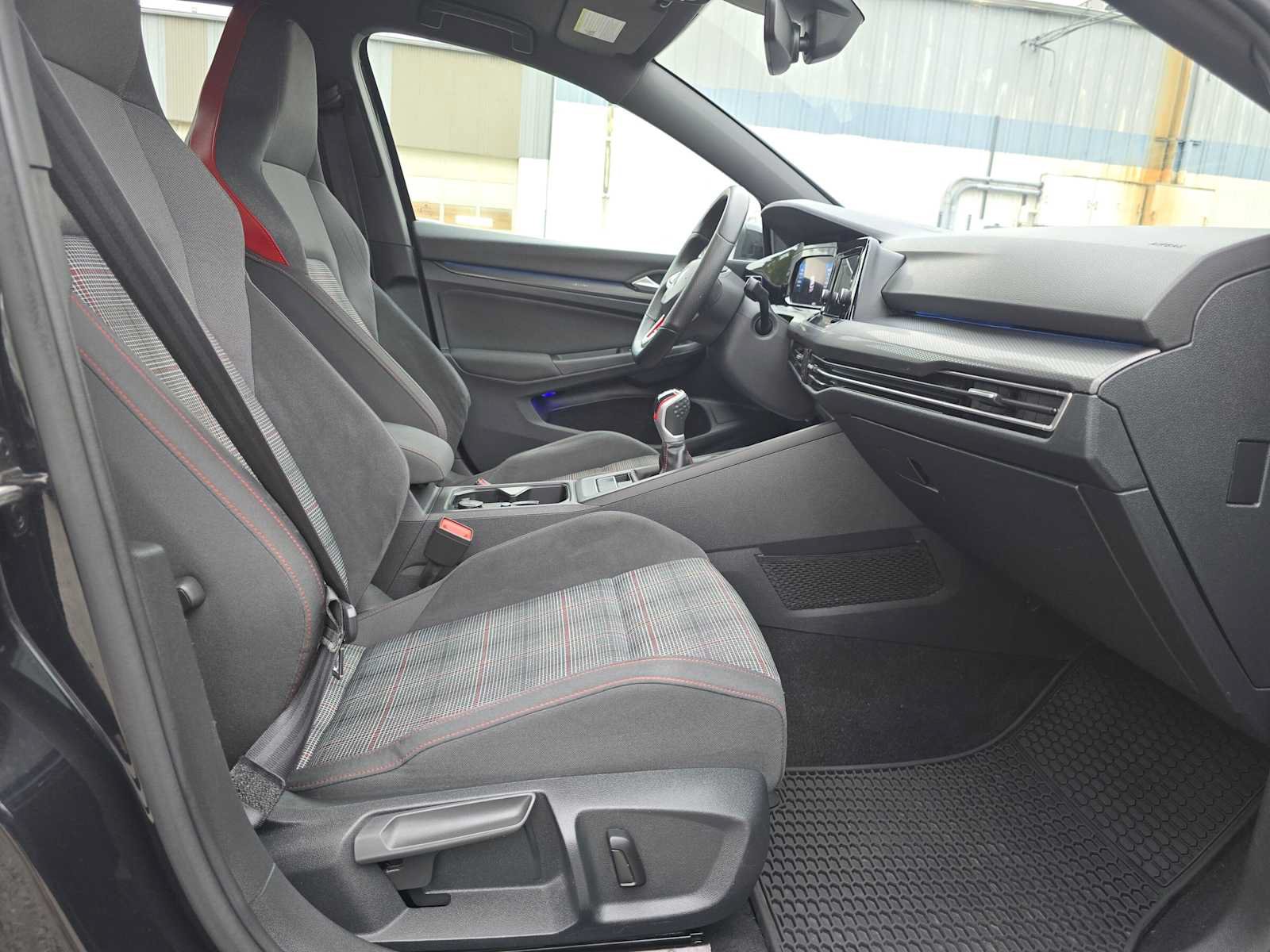 Used 2022 Volkswagen GTI S FWD image 10