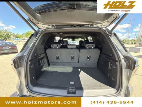 Certified 2026 Chevrolet Traverse RS AWD/4WD image 25