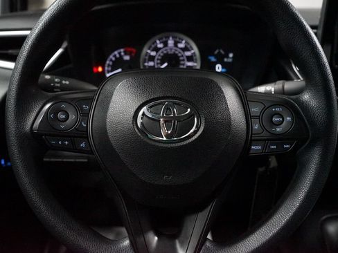 Certified 2022 Toyota Corolla LE FWD image 12