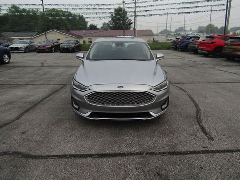Used 2020 Ford Fusion Titanium AWD/4WD image 2