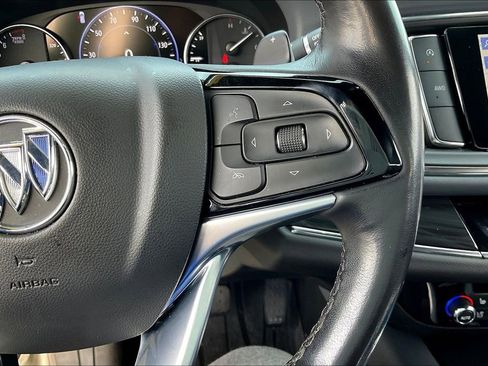 Used 2024 Buick Enclave Premium AWD/4WD image 17