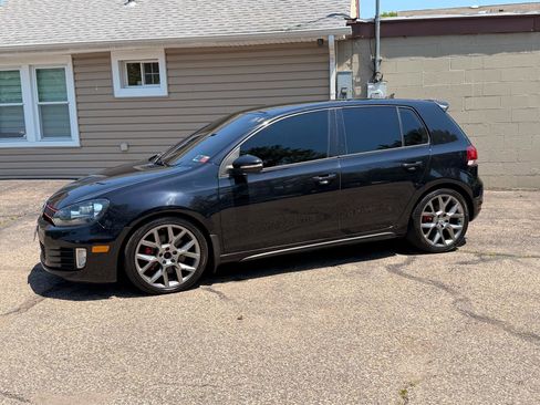 Used 2013 Volkswagen GTI Autobahn FWD image 3
