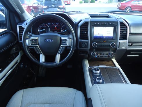 Used 2020 Ford Expedition Max Platinum AWD/4WD image 11