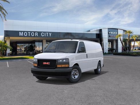 New 2025 GMC Savana 2500 w/ Driver Convenience Package RWD image 10