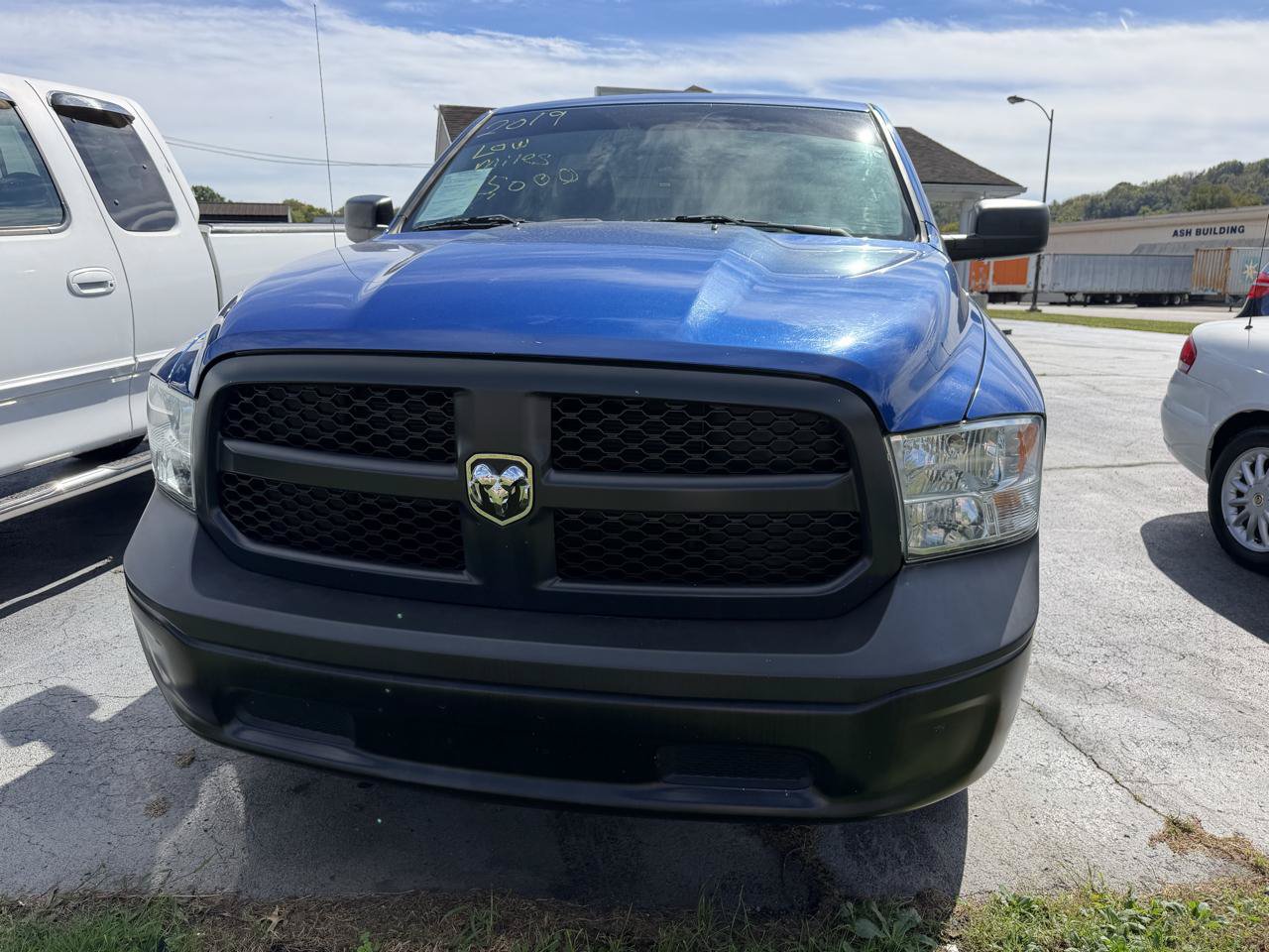 Used 2019 RAM 1500 Tradesman RWD image 3