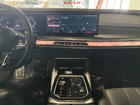 Used 2025 BMW 740i xDrive image 14