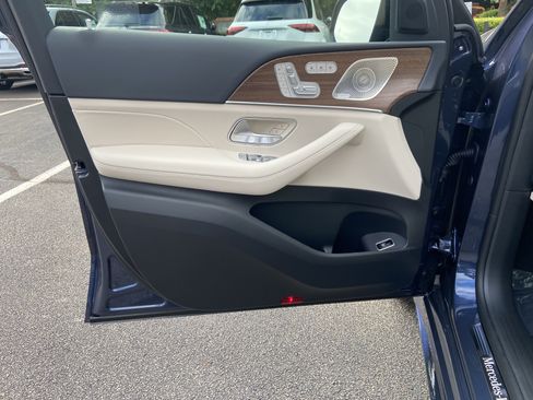 New 2026 Mercedes-Benz GLE 350 4MATIC image 14