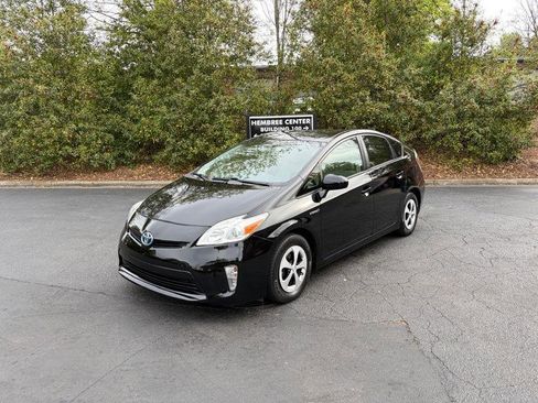 Used 2013 Toyota Prius Two image 2