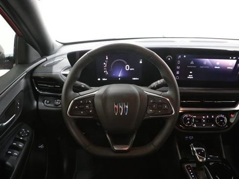 Used 2024 Buick Envista Sport Touring w/ Convenience I Package FWD image 14