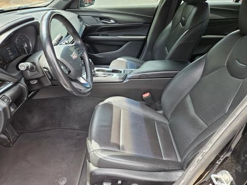 Used 2021 Cadillac CT4 Premium Luxury RWD image 7