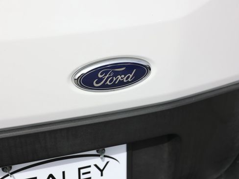 Used 2024 Ford Transit 250 Low Roof w/ Exterior Upgrade Package image 11