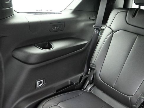 New 2025 Jeep Grand Cherokee L Limited image 27