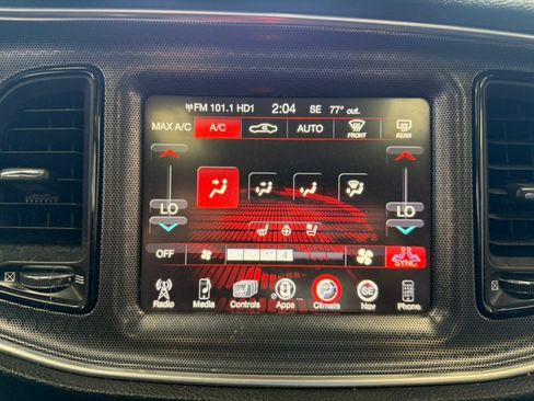 Used 2015 Dodge Challenger SXT Plus w/ Sound Group II image 40