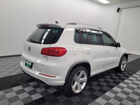 Used 2016 Volkswagen Tiguan R-Line FWD image 9
