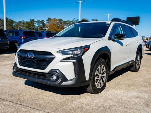 Certified 2025 Subaru Outback Premium image 11