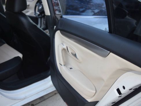 Used 2012 Volkswagen CC Lux Limited FWD image 89