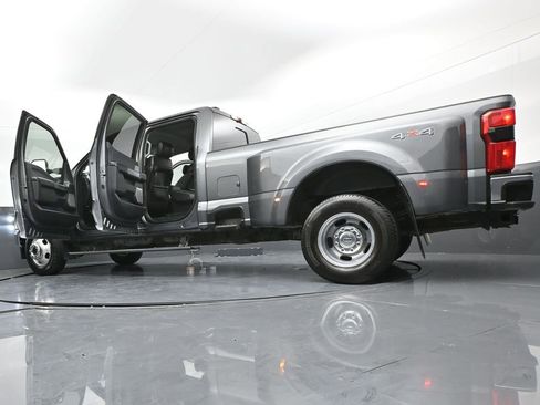 Used 2024 Ford F350 Lariat w/ Lariat Ultimate Package image 47