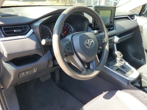 Used 2019 Toyota RAV4 LE image 19