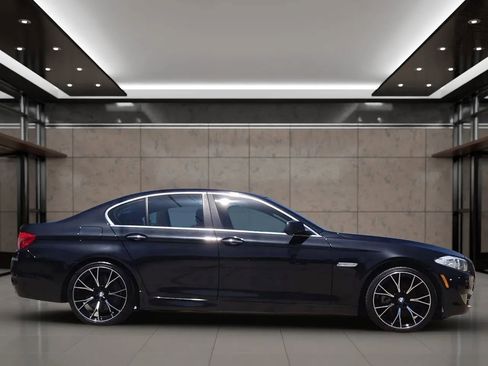 Used 2013 BMW 528i Sedan RWD image 8