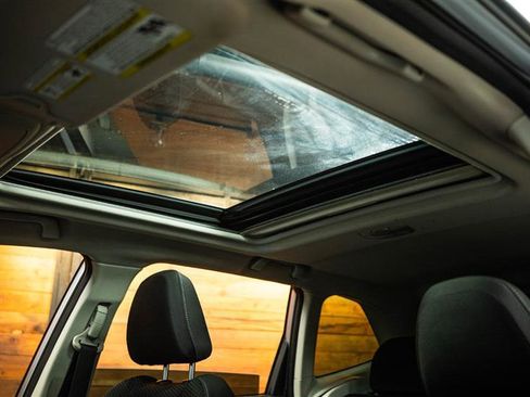 Used 2021 Subaru Forester Premium image 24