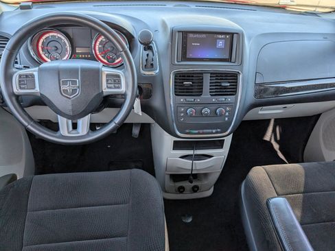 Used 2013 Dodge Grand Caravan American Value Package w/ UConnect Hands-Free Group image 10