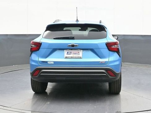 New 2026 Chevrolet Trax RS w/ Driver Confidence Package image 10