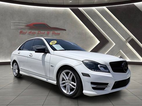 Used 2012 Mercedes-Benz C 250 Sedan image 15