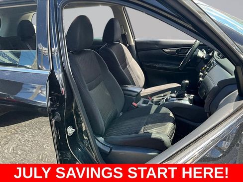 Used 2019 Nissan Rogue S AWD/4WD image 30