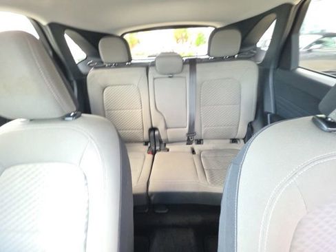 Used 2021 Ford Escape SE w/ SE Sport Appearance Package AWD/4WD image 22